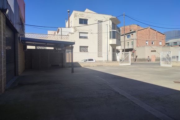 Local comercial diàfan de 480 m² — foto 5
