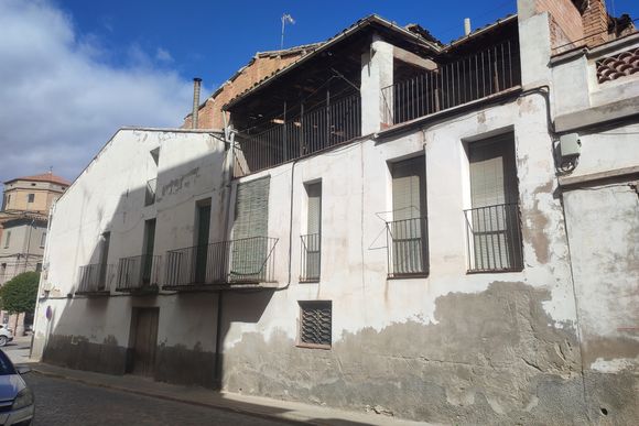 Casa cantonera amb casa annexa per reformar — foto 4