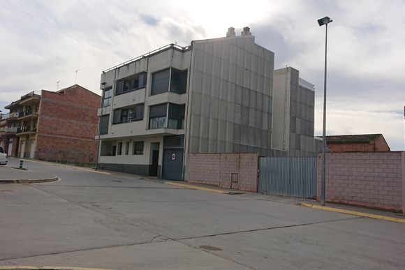 Plaça de pàrquing amb porta automàtica — foto 5