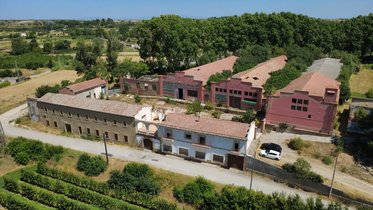 Finca La Font Vella: xalet, naus i 7.151 m² de regadiu — foto 1