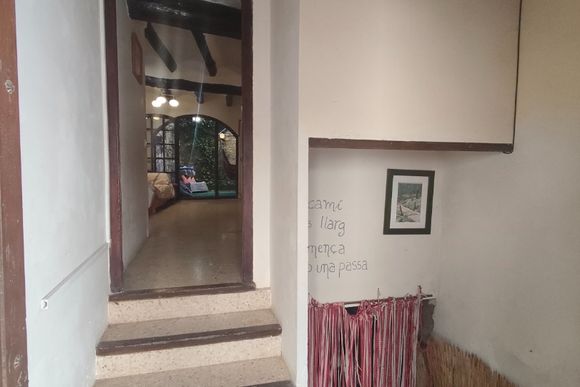 Casa de poble amb balcons, al peu del Montsant — foto 4