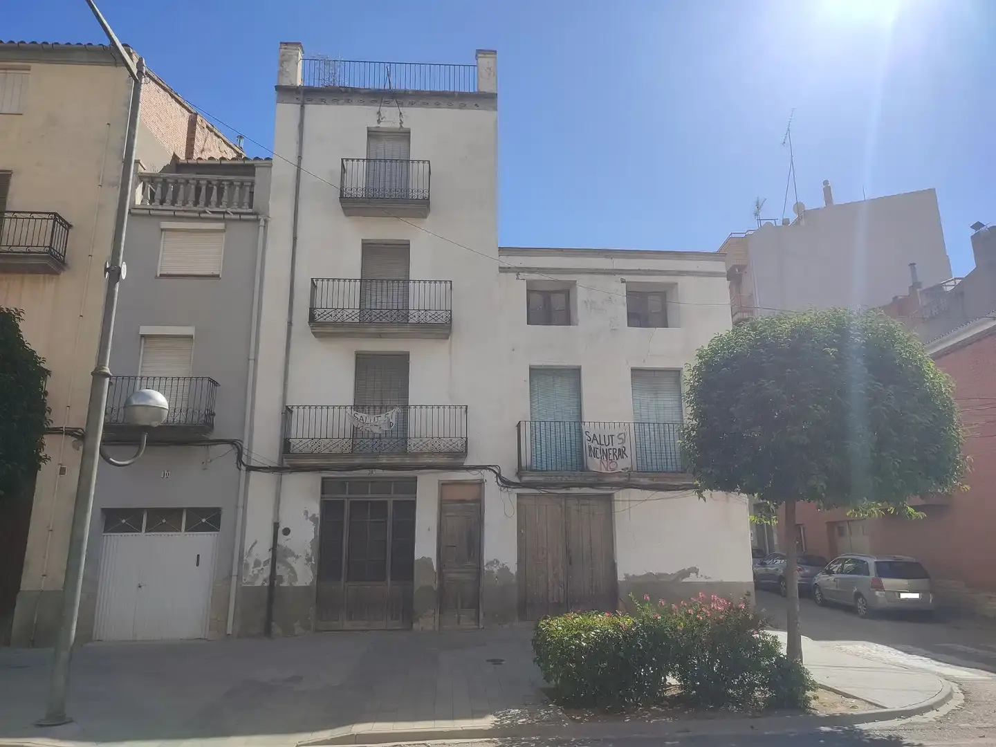 Casa cantonera amb casa annexa per reformar — foto 1