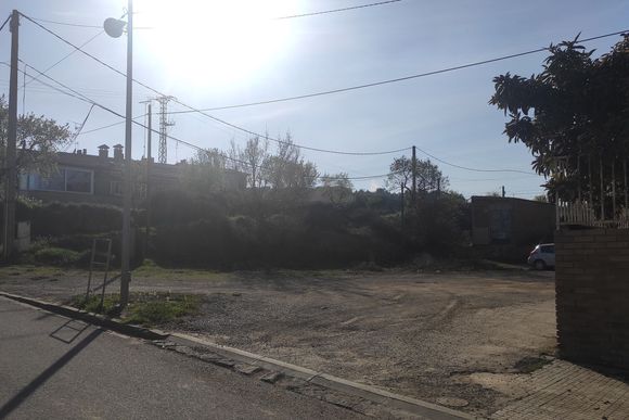 Solar urbà cantoner de 527 m² — foto 5